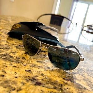 Maui Jim aviator sunglasses